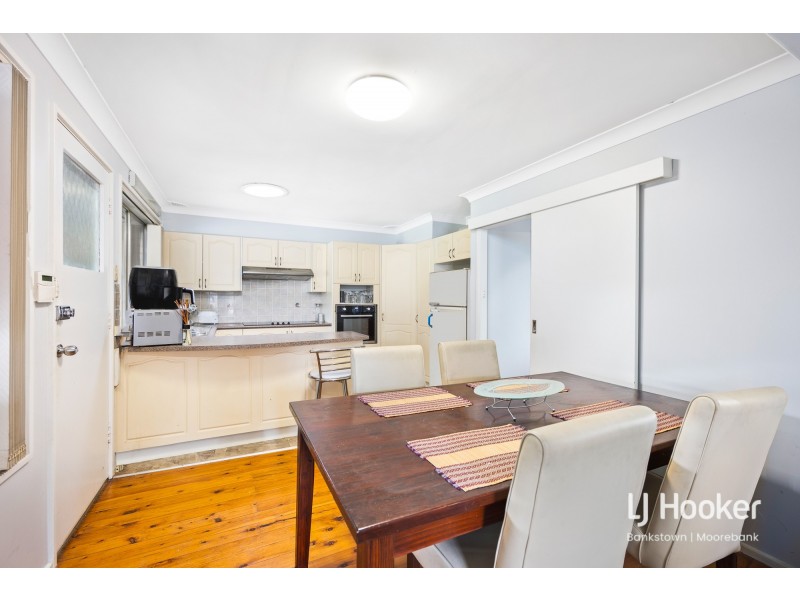 45 Renton Avenue, Moorebank NSW 2170