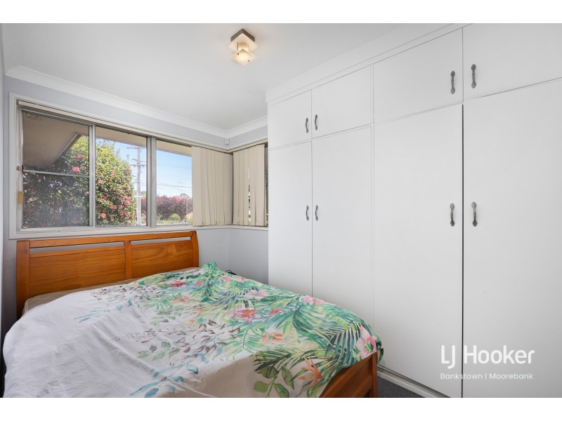 45 Renton Avenue, Moorebank NSW 2170