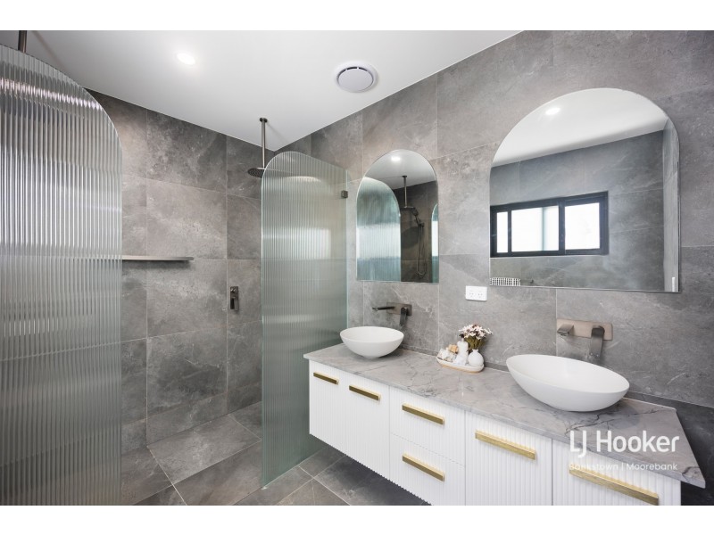 60 Eastern Avenue, Panania NSW 2213