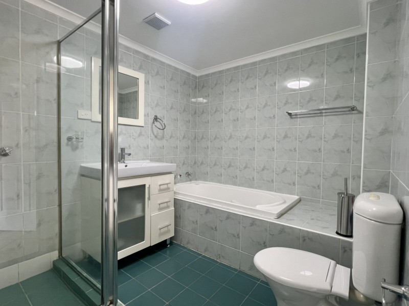 15/28 Meredith Street, Bankstown NSW 2200