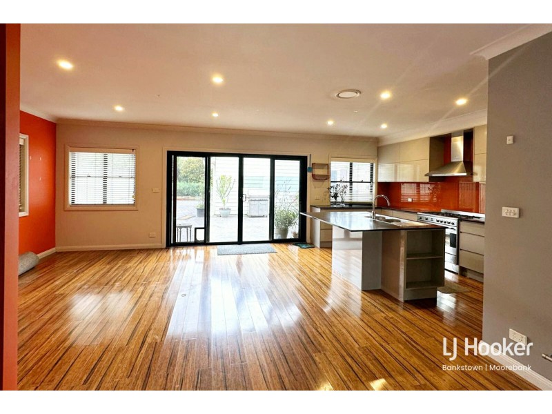 30 Forsyth Street, Kingsgrove NSW 2208