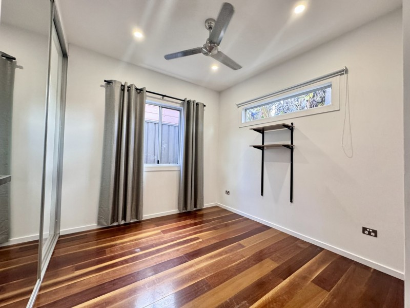 12A Georges Crescent, Georges Hall NSW 2198