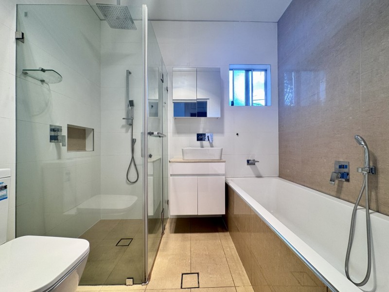 12A Georges Crescent, Georges Hall NSW 2198