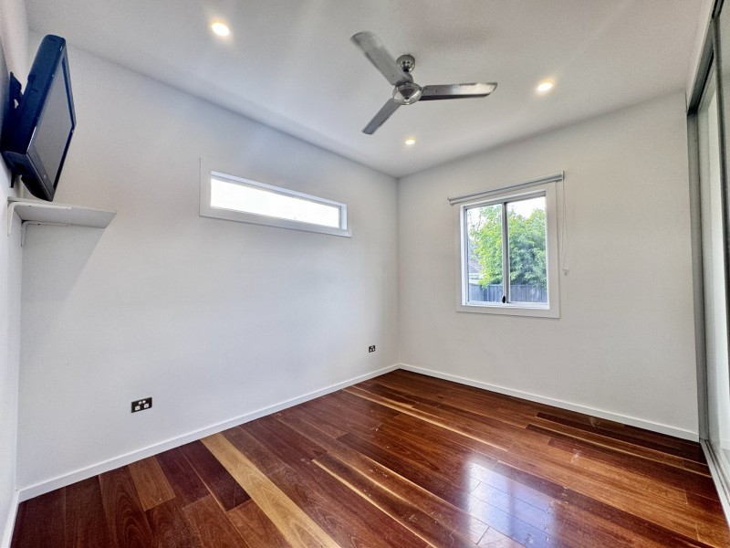12A Georges Crescent, Georges Hall NSW 2198