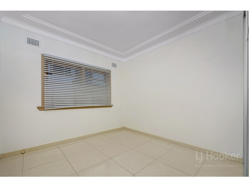 23 Flowerdale Road, Liverpool NSW 2170