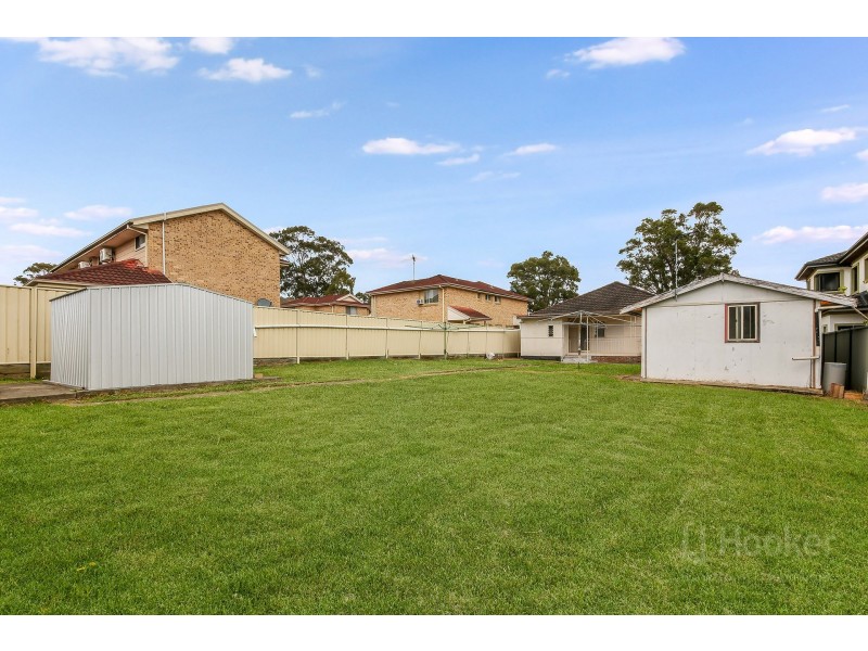 23 Flowerdale Road, Liverpool NSW 2170