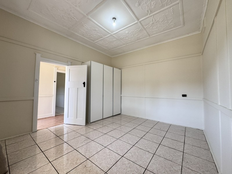 154 Railway Terrace, Merrylands NSW 2160