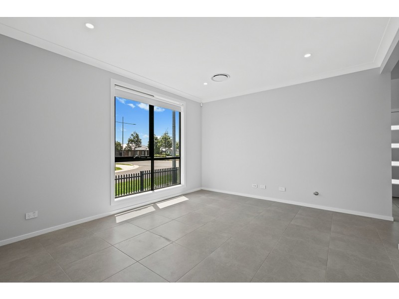 113A Dransfield Drive, Oran Park NSW 2570