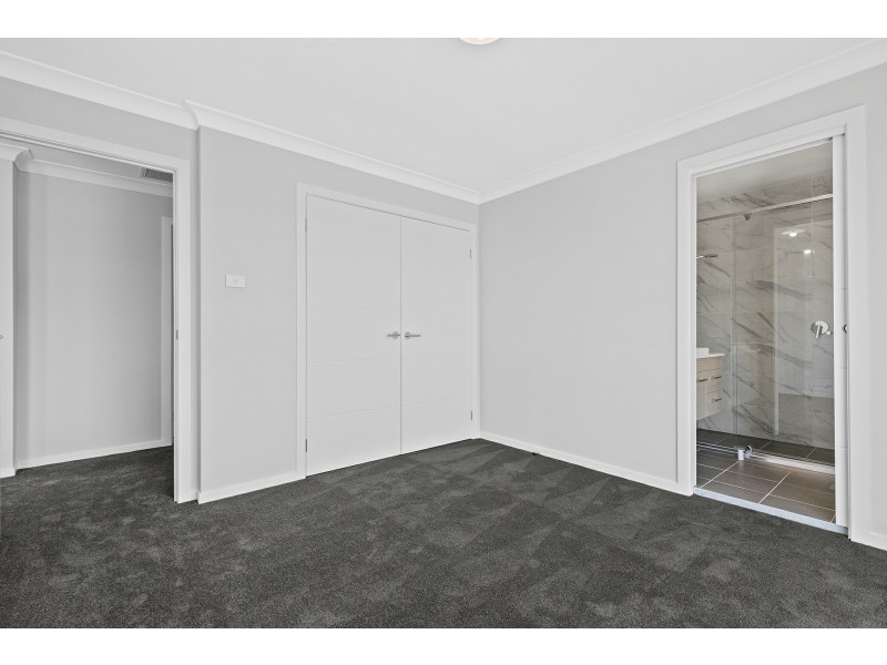113A Dransfield Drive, Oran Park NSW 2570