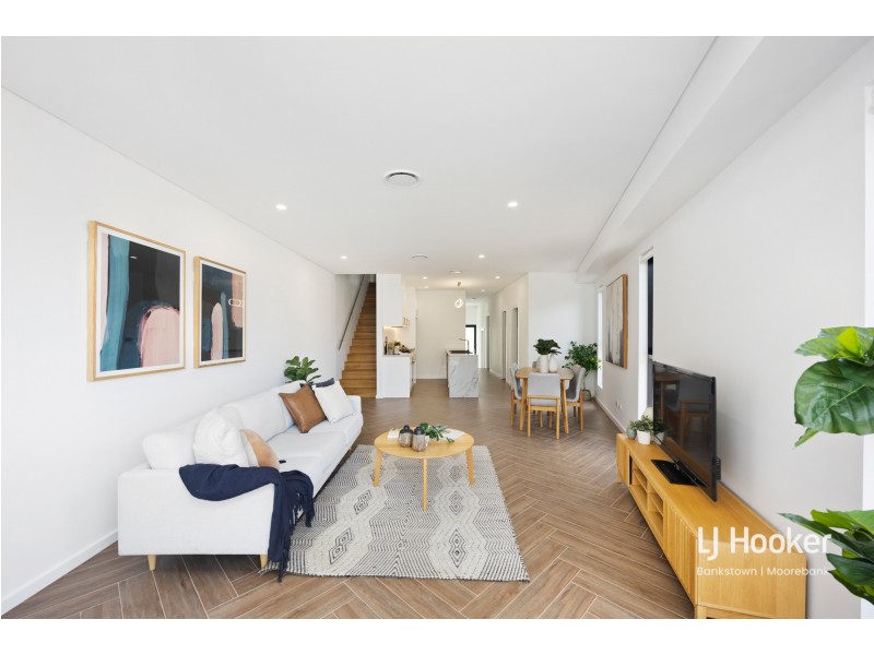 1/43 Craig Avenue, Moorebank NSW 2170