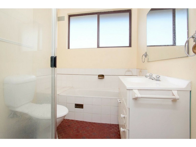 12/26 Charles Street, Liverpool NSW 2170