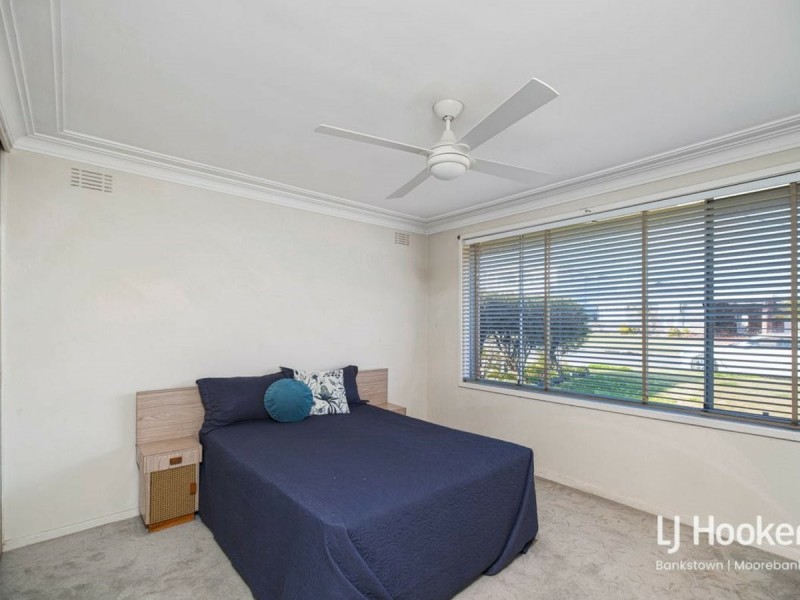 23 Renton Ave, Moorebank NSW 2170