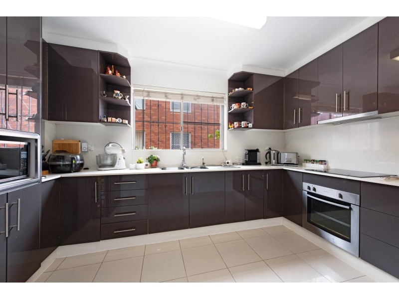 2/24 Shadforth Street, Wiley Park NSW 2195