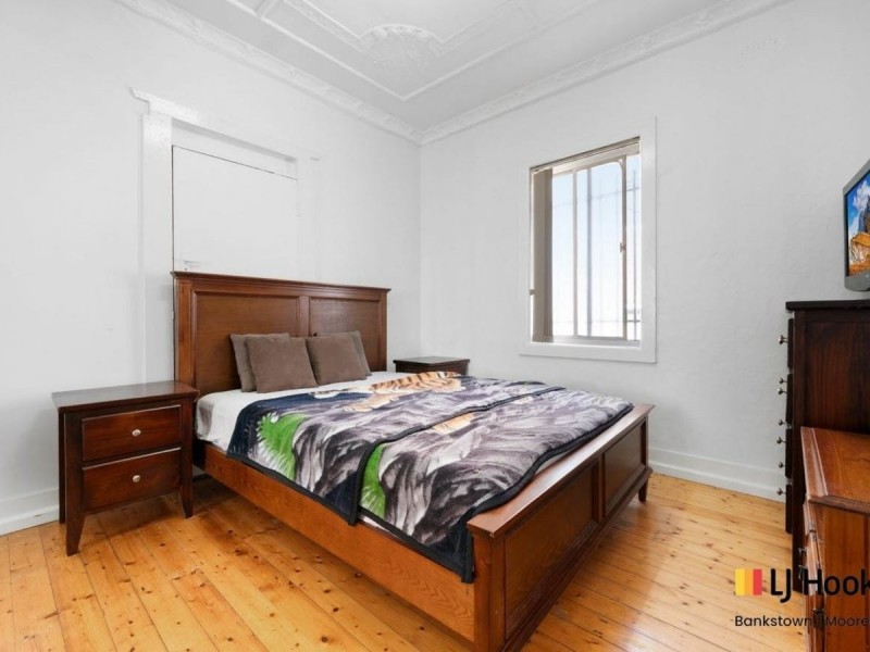 82 Broadway, Punchbowl NSW 2196