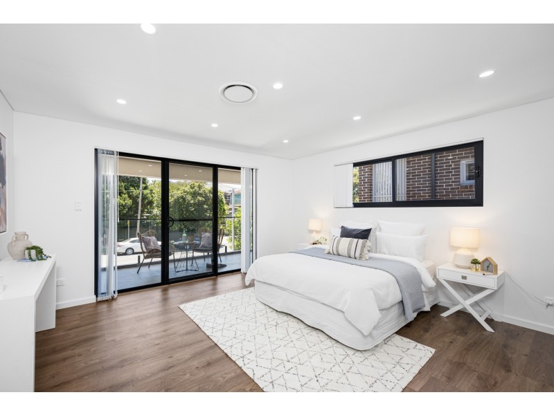 77 Railway Parade, Condell Park NSW 2200