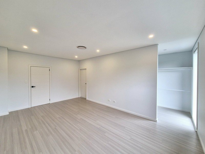 13 Farrell Road, Bass Hill NSW 2197