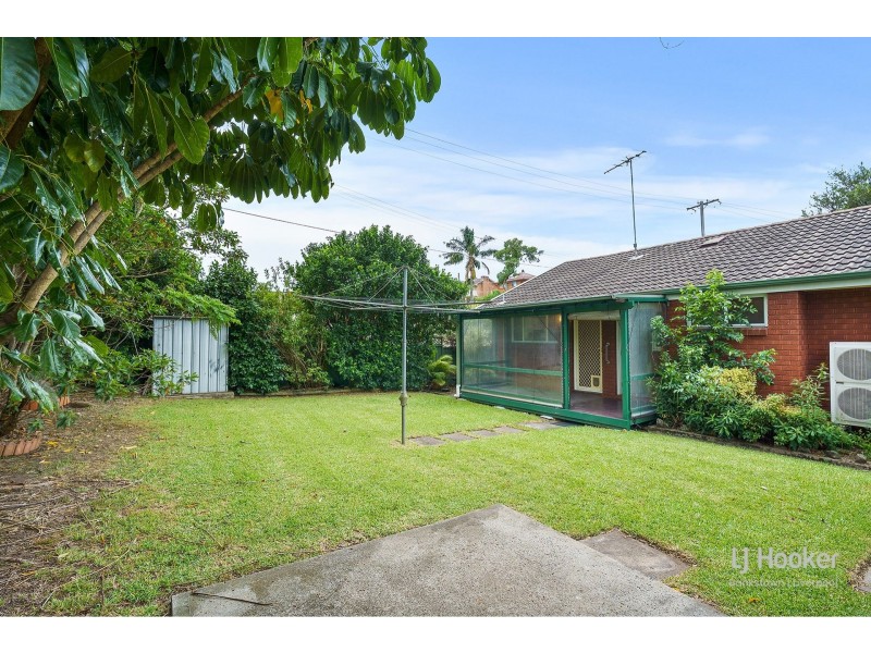 56 Caroline Crescent, Georges Hall NSW 2198