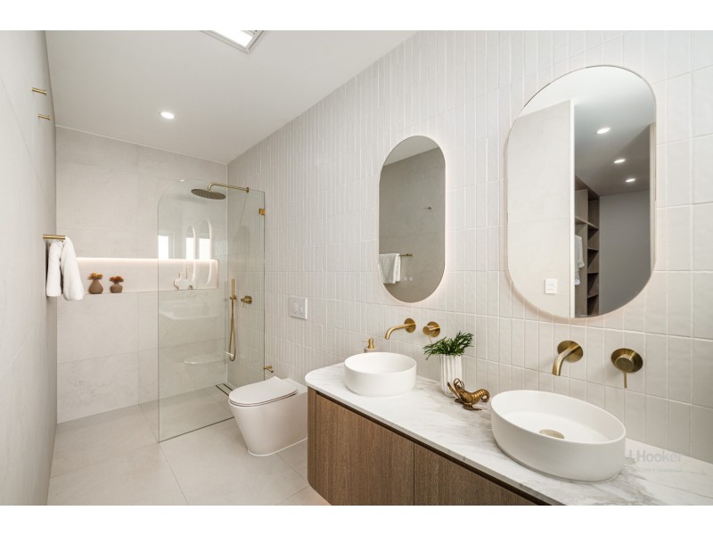 10b Eynham Road, Milperra NSW 2214