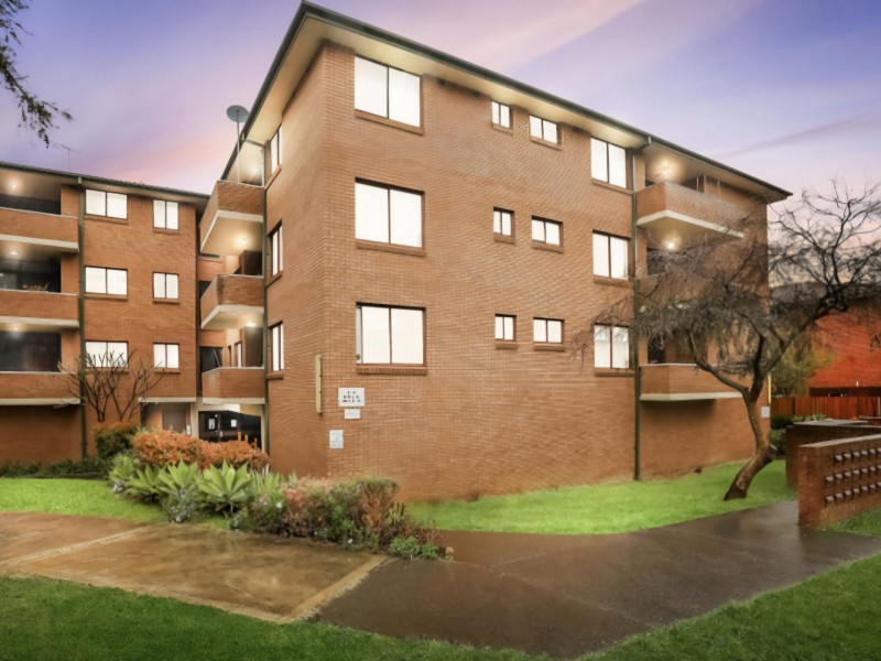 75/8-12 Myrtle Road, Bankstown NSW 2200