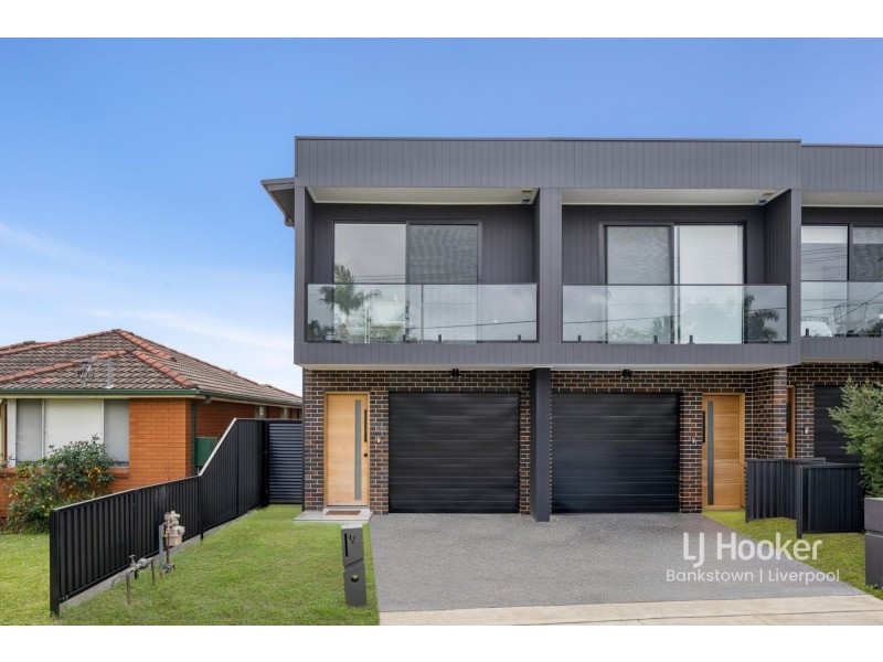 1/32 Lucas Avenue, Moorebank NSW 2170