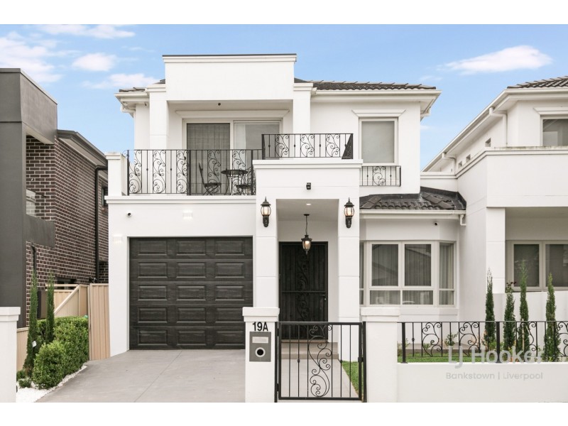 19A Illawong Crescent, Greenacre NSW 2190