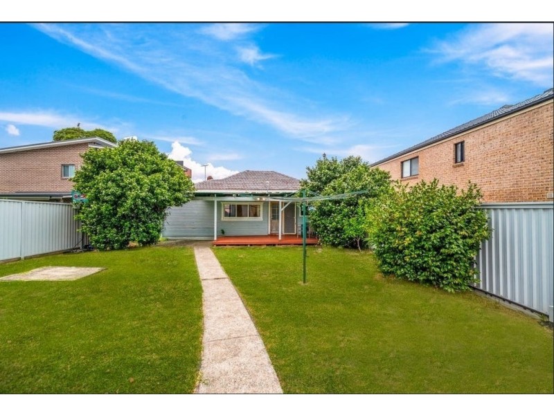 68 Vega Street, Revesby NSW 2212