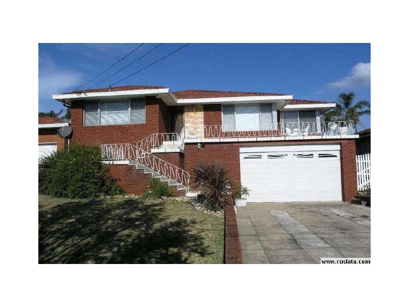 23 BROMLEY AVE, Greenacre NSW 2190