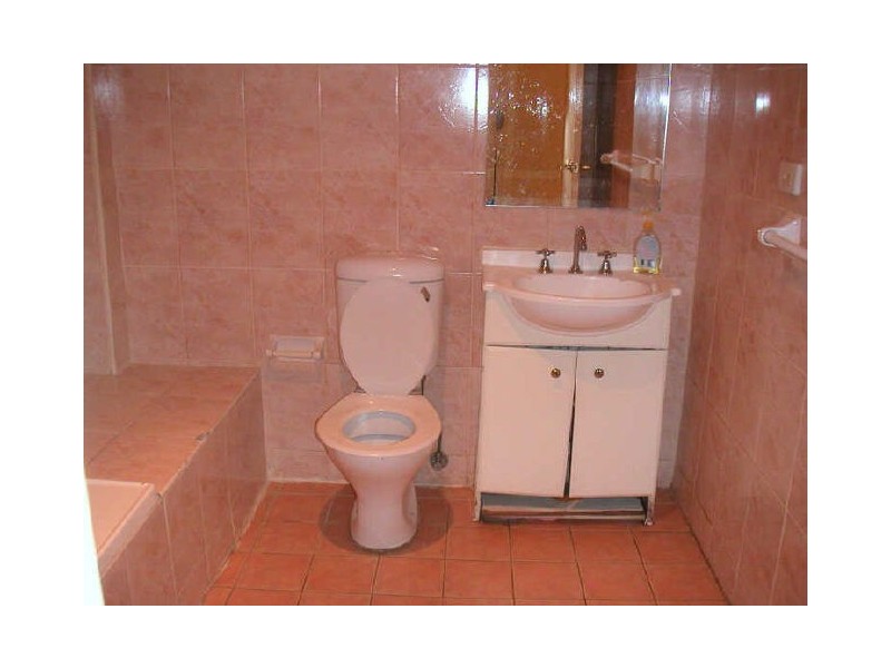 2/2-4 THE BROADWAY, Punchbowl NSW 2196