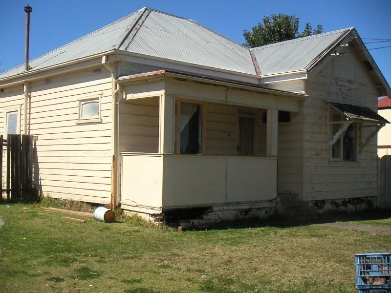 14 GOWRIE AVENUE, Punchbowl NSW 2196