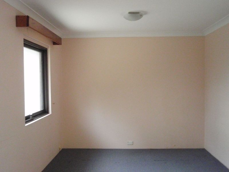 13/65 Chiswick Street, Greenacre NSW 2190