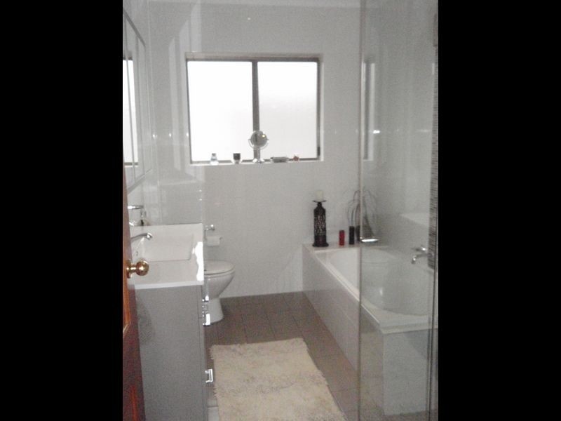 73 Sturt Avenue, Georges Hall NSW 2198