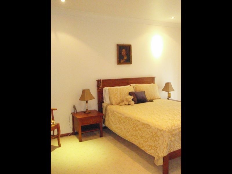 73 Sturt Avenue, Georges Hall NSW 2198