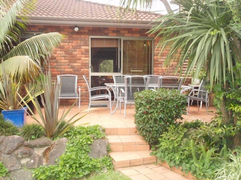 73 Sturt Avenue, Georges Hall NSW 2198