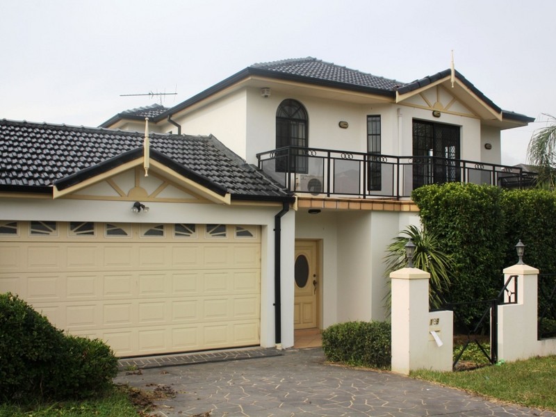 189 Acacia  Avenue, Greenacre NSW 2190