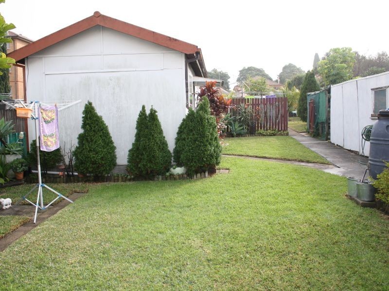 13 Owen Street, Punchbowl NSW 2196