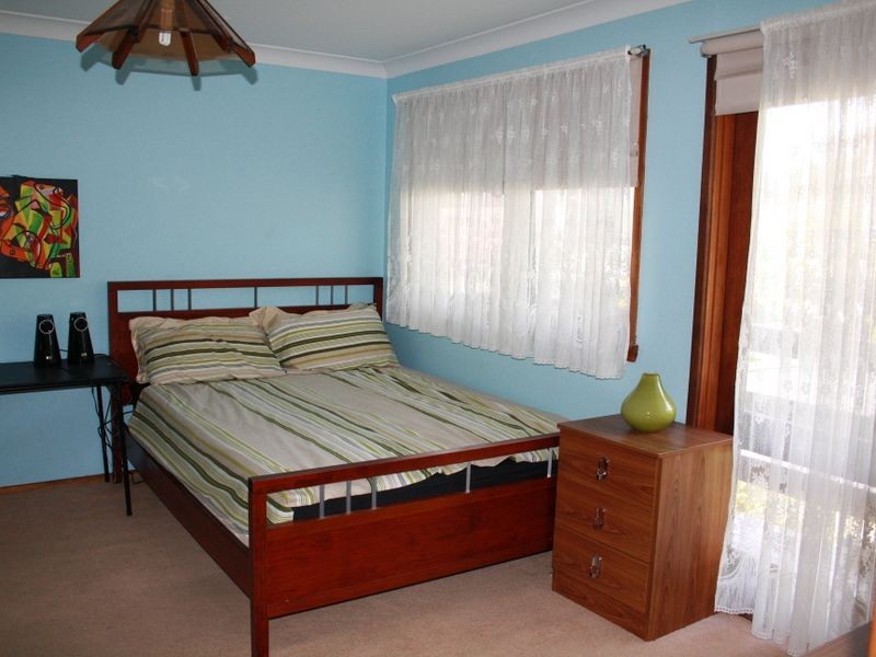 30 Larien Cres, Birrong NSW 2143