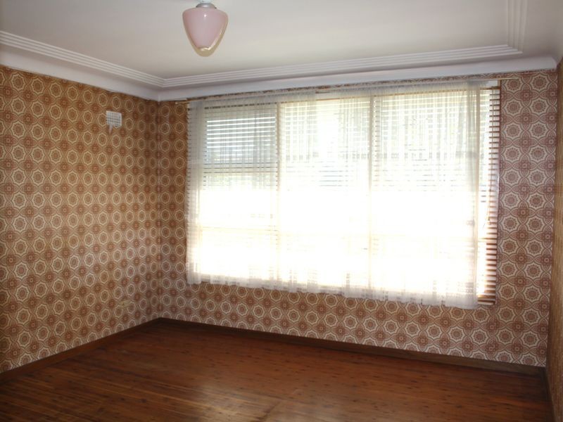 2 Gail Place, Bankstown NSW 2200