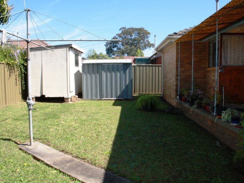 2 Gail Place, Bankstown NSW 2200