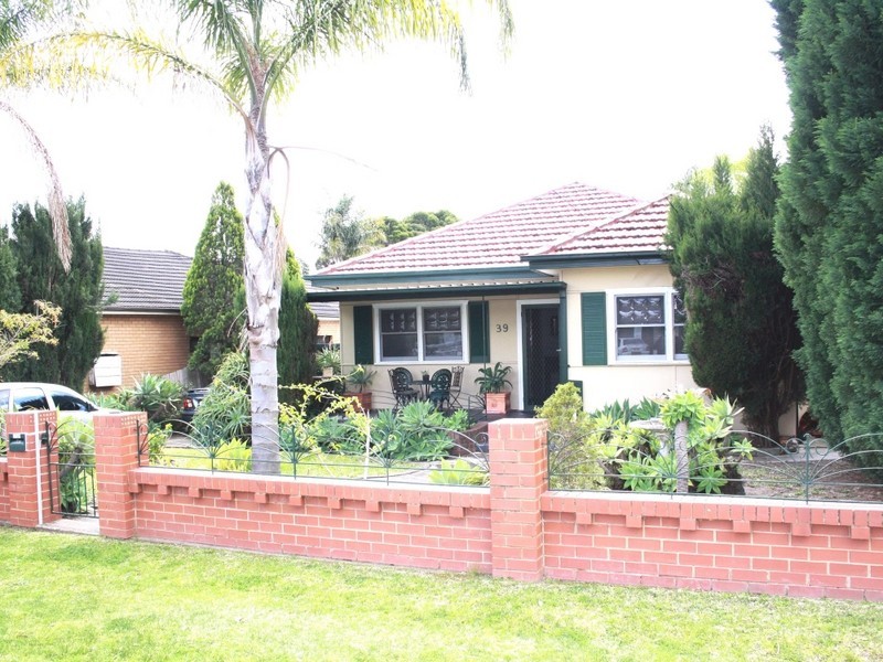 39 Cann Street, Bass Hill NSW 2197