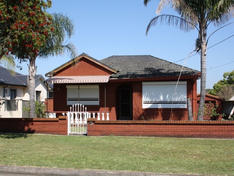 44 Fenwick Street, Bankstown NSW 2200