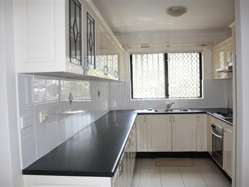 2/2-10 Mulla Road, Yagoona NSW 2199