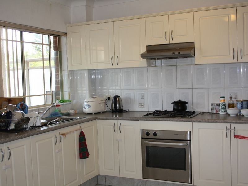 10/8 Bungalow Crescent, Bankstown NSW 2200