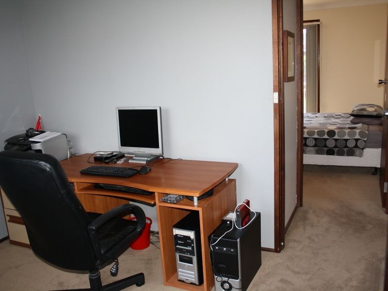 6 Harden Crescent, Georges Hall NSW 2198