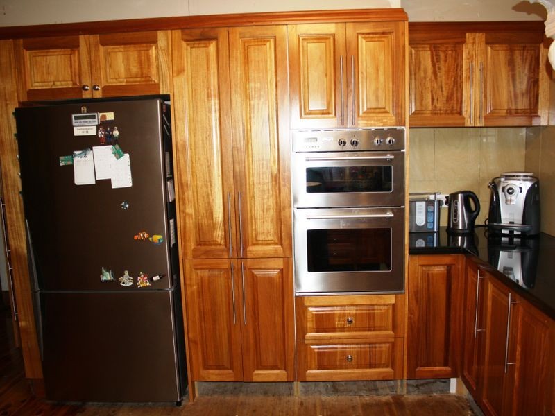 16 Denman Rd, Georges Hall NSW 2198