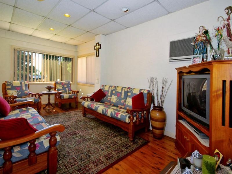 30 Maiden Street, Greenacre NSW 2190