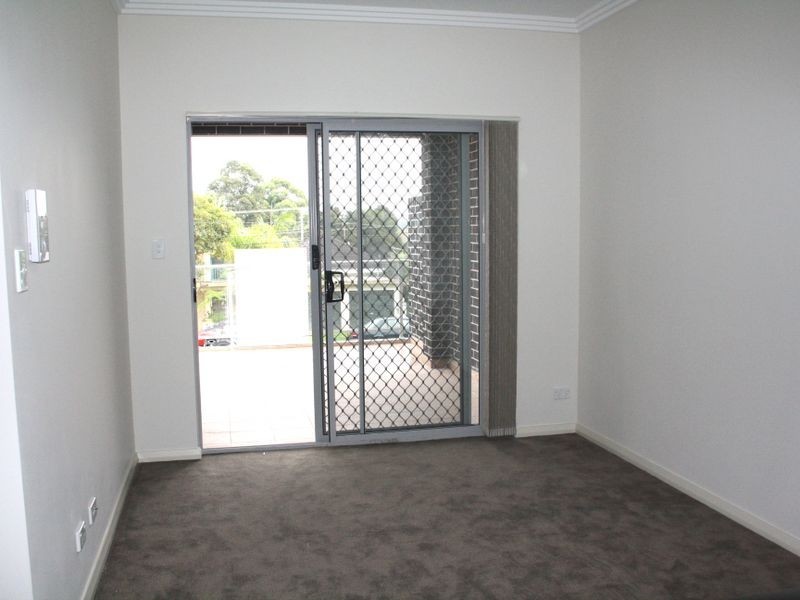 93 Highview Avenue, Greenacre NSW 2190