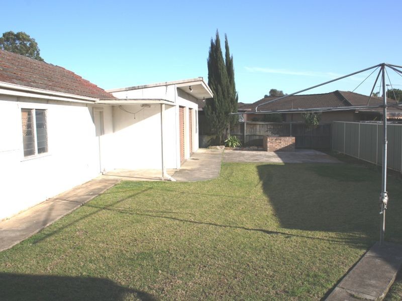 159 Birdwood Rd, Georges Hall NSW 2198