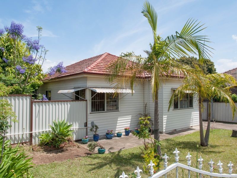 162 South Terrace, Bankstown NSW 2200