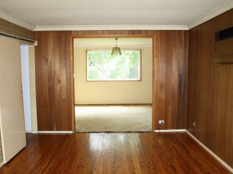 4 Lentara Court, Georges Hall NSW 2198