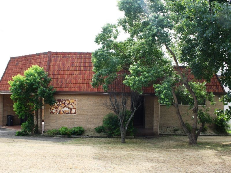 74 Rex Road, Georges Hall NSW 2198